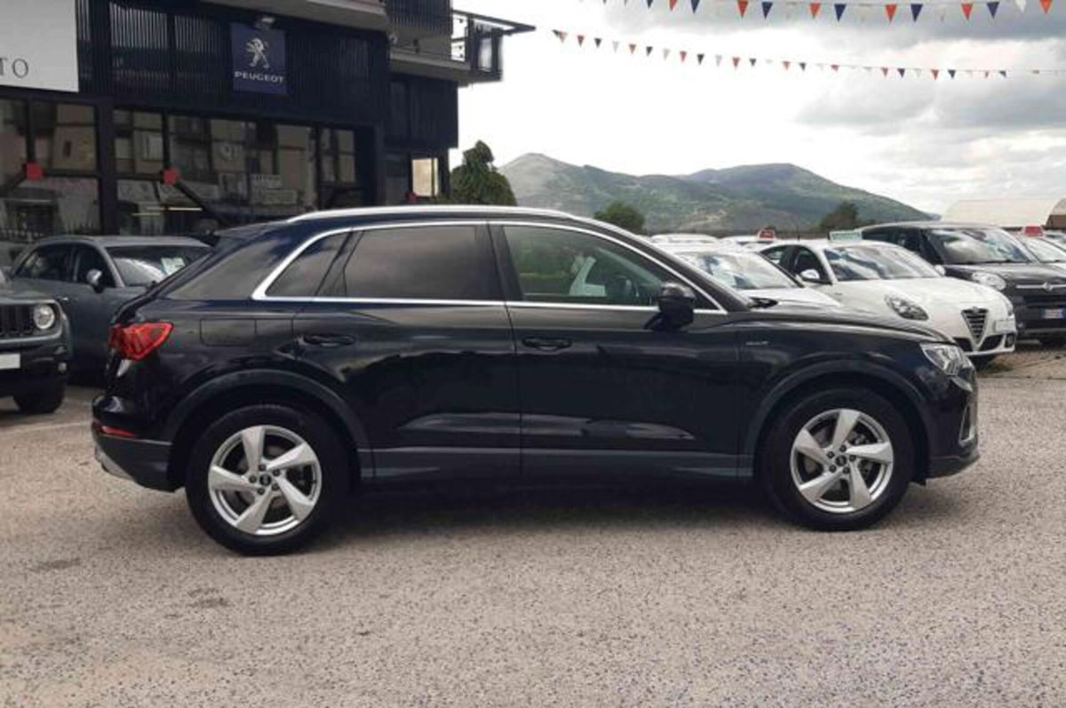 Audi Q3 Sportback 35 TDI quattro S tronic S line edition (13)