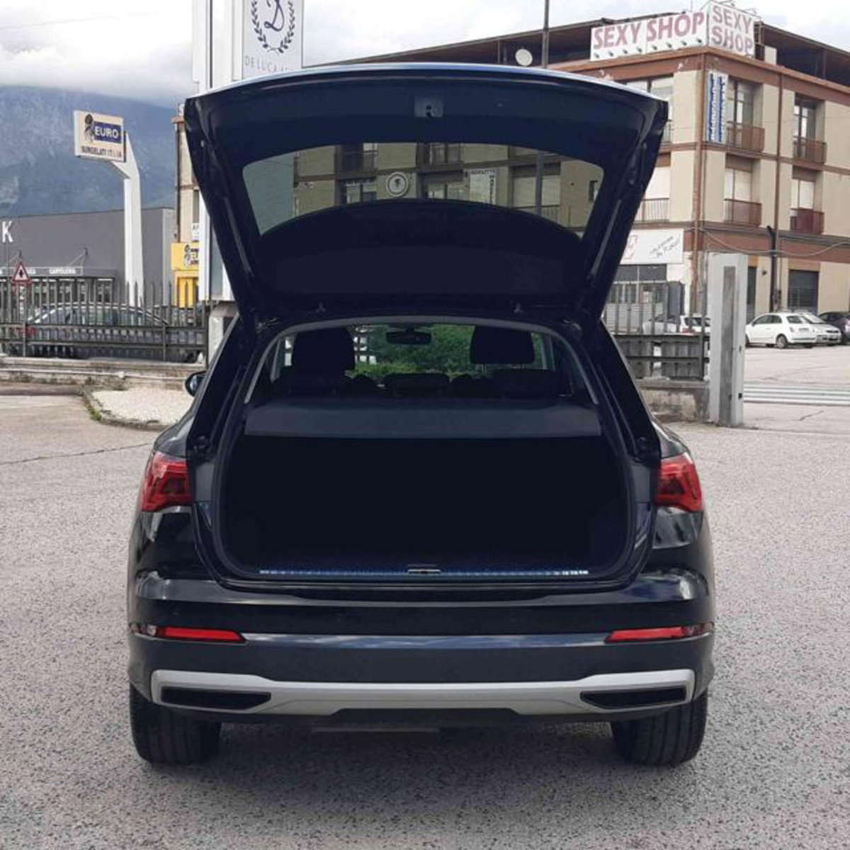 Audi Q3 Sportback 35 TDI quattro S tronic S line edition (16)