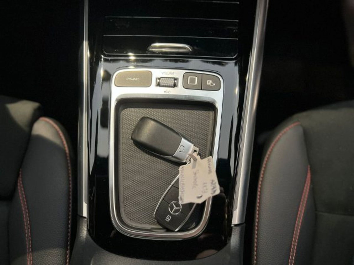 Mercedes-Benz GLA SUV 200 d AMG Line Advanced Plus 4matic auto (14)