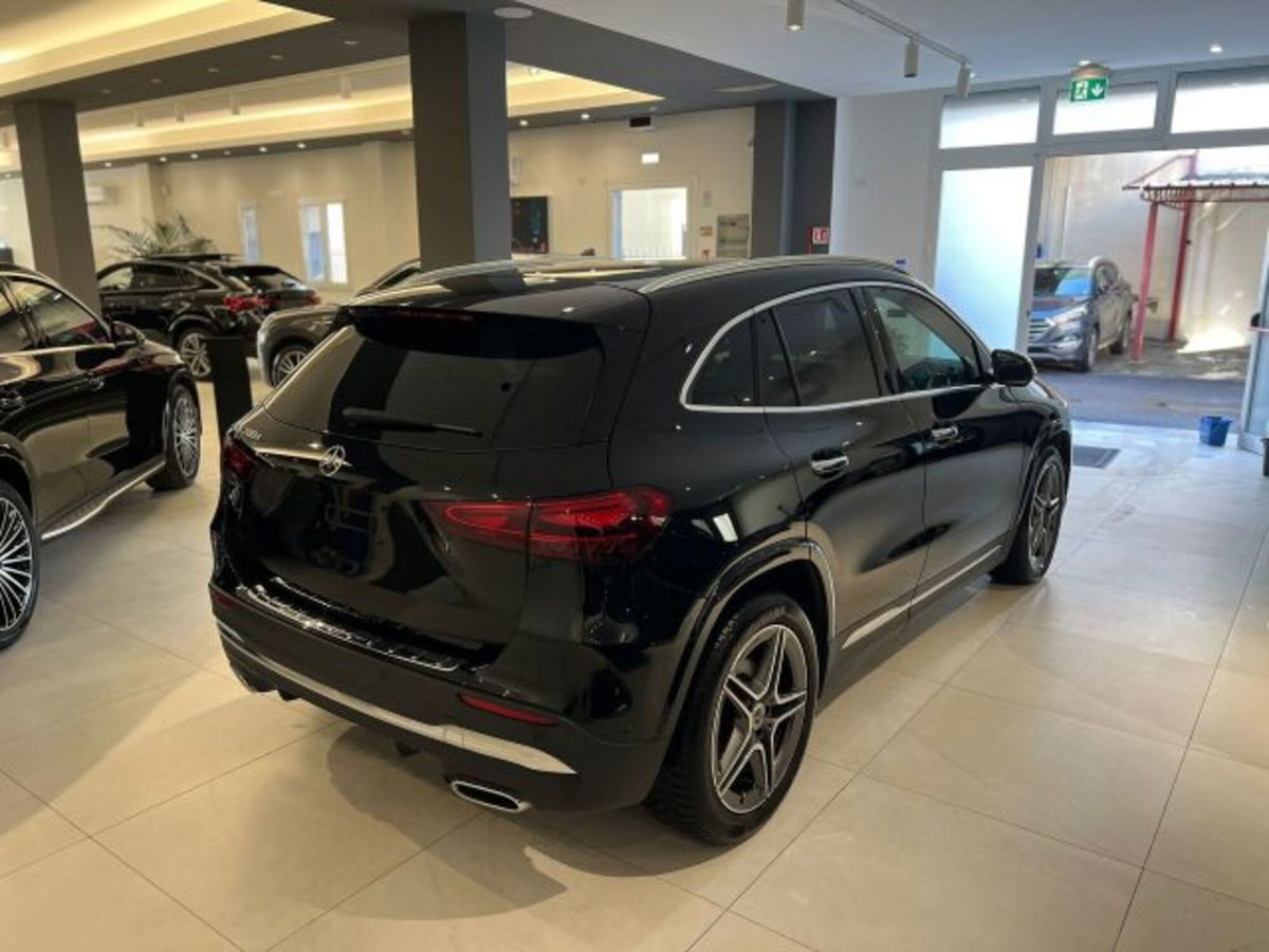 Mercedes-Benz GLA SUV 200 d AMG Line Advanced Plus 4matic auto (4)