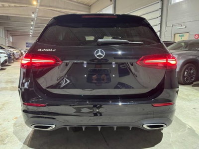 Mercedes-Benz Classe B 200 d AMG Line Premium Plus auto (6)