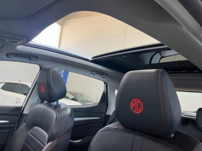 Mg ZS ZS 1.0 Luxury (8)