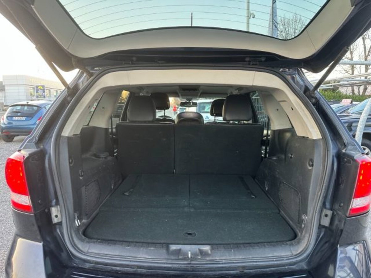 Fiat Freemont 2.0 Multijet 140 CV Urban (11)