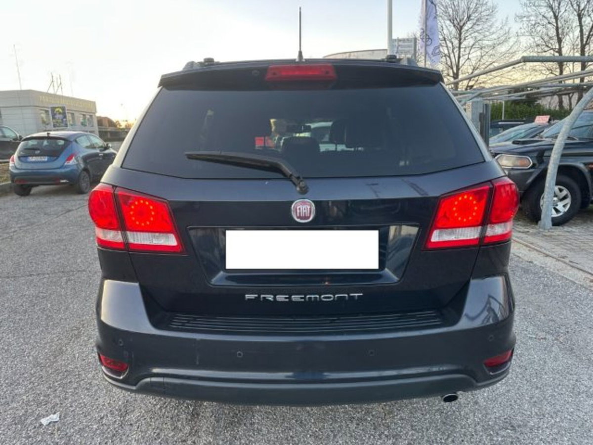 Fiat Freemont 2.0 Multijet 140 CV Urban (4)