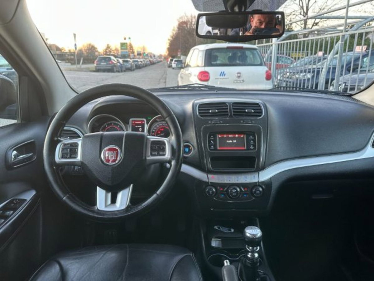 Fiat Freemont 2.0 Multijet 140 CV Urban (8)