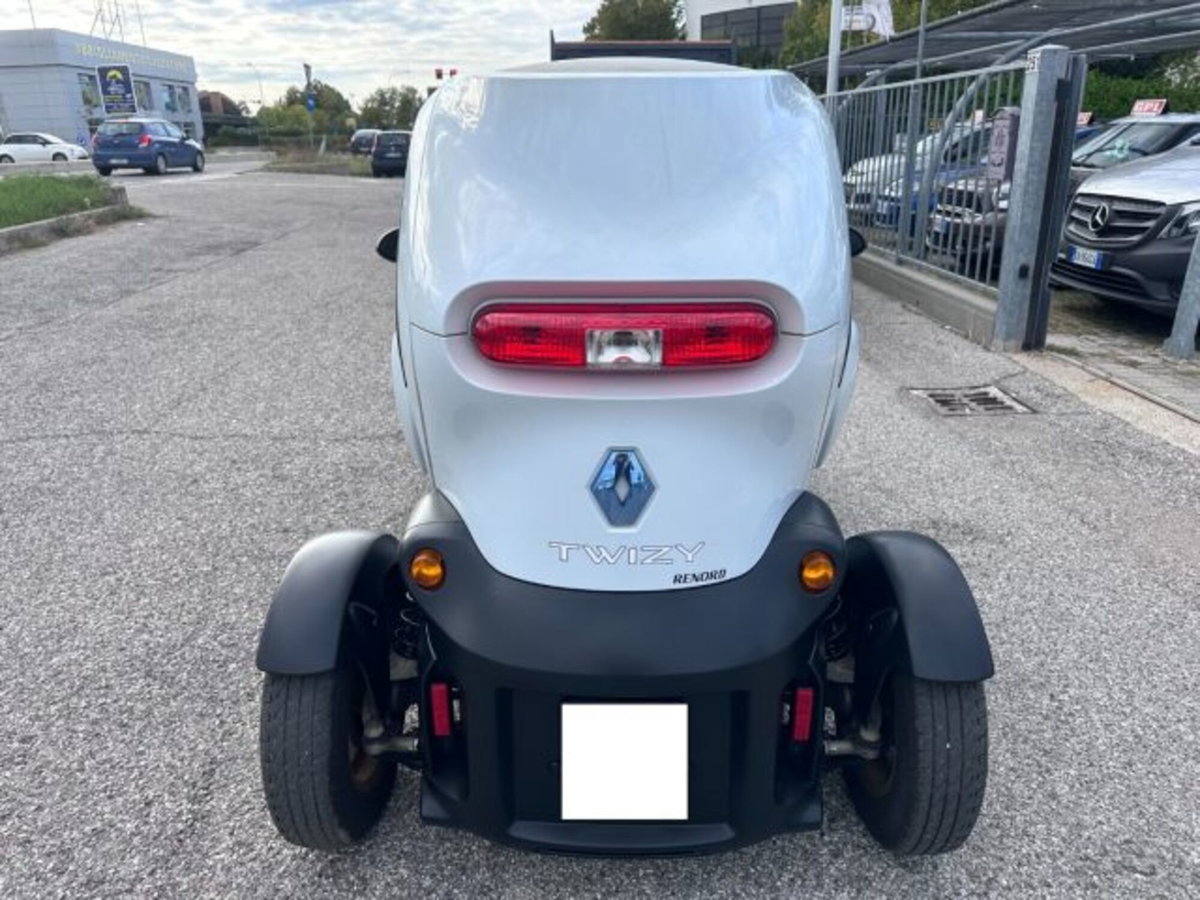 Renault Twizy 80 Intens (3)