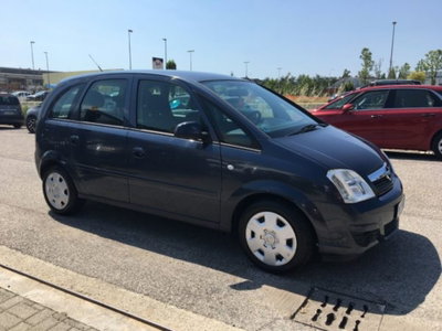 Opel Meriva 1.6 16V Enjoy (6)