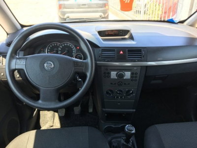 Opel Meriva 1.6 16V Enjoy (9)