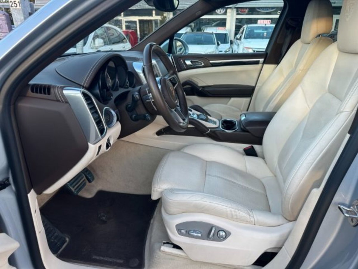 Porsche Cayenne 3.0 S E-Hybrid (6)