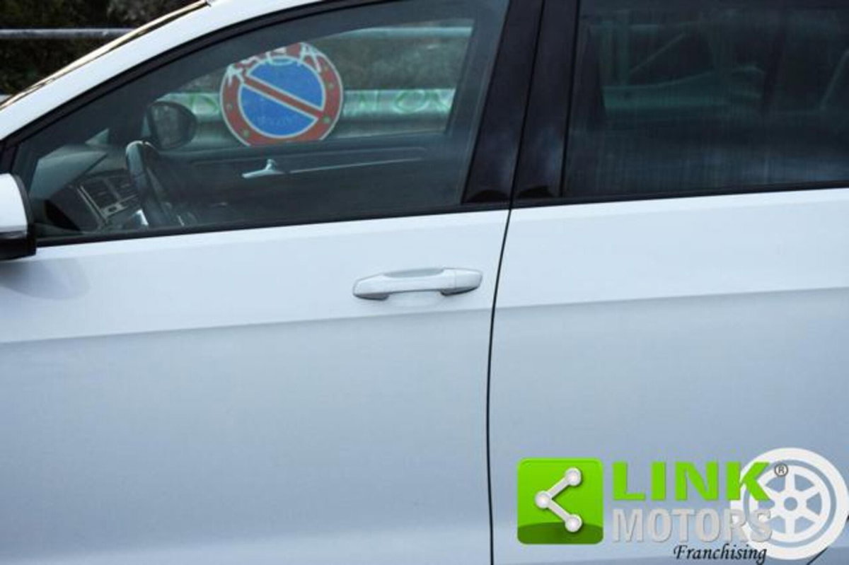 Volkswagen Golf GTE 1.4 TSI DSG 5p. Plug-In-Hybrid (16)