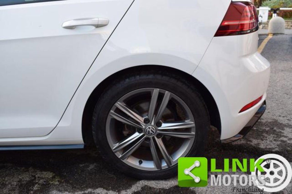 Volkswagen Golf 1.4 TSI 125 CV 5p. Executive BlueMotion Technology (14)