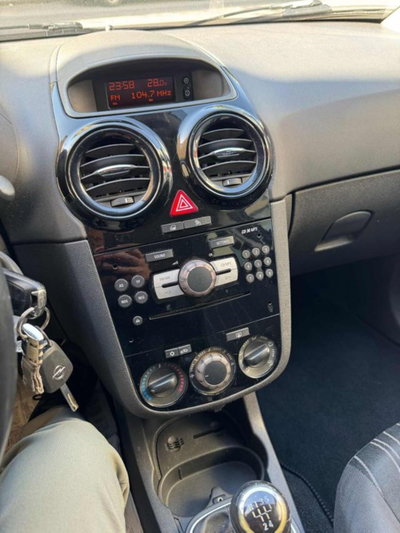 Opel Corsa 1.3 CDTI 75CV F.AP. 5 porte Edition (7)