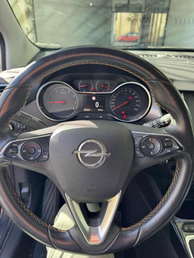 Opel Crossland X 1.2 Turbo 12V 130 CV Start&Stop Design Line (8)