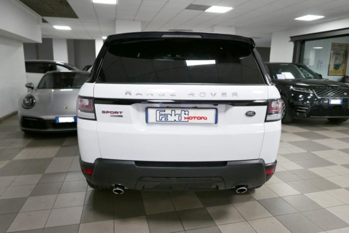 Land Rover Range Rover Sport 3.0 TDV6 HSE Dynamic (5)
