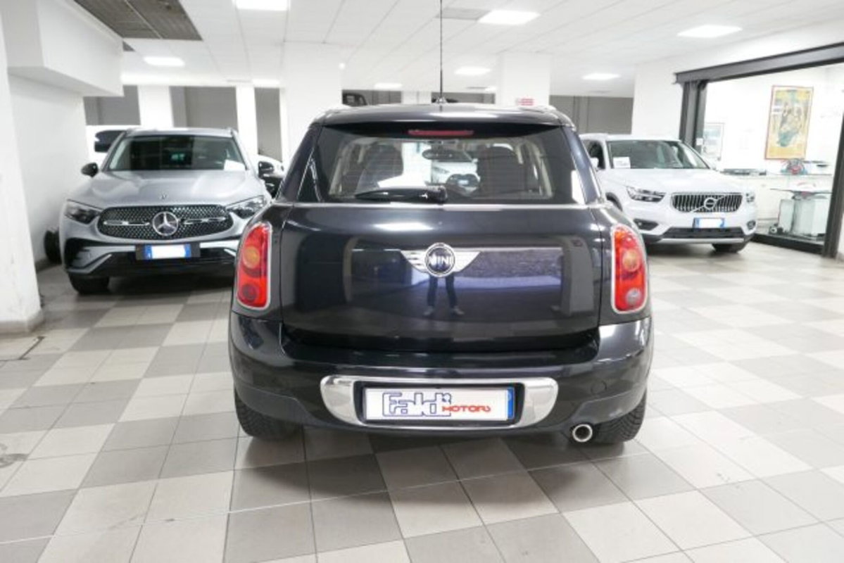MINI Mini Countryman 1.6 One D Countryman (5)