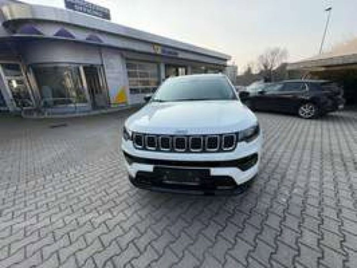 Jeep Compass 1.3 T4 190CV PHEV AT6 4xe Limited (6)