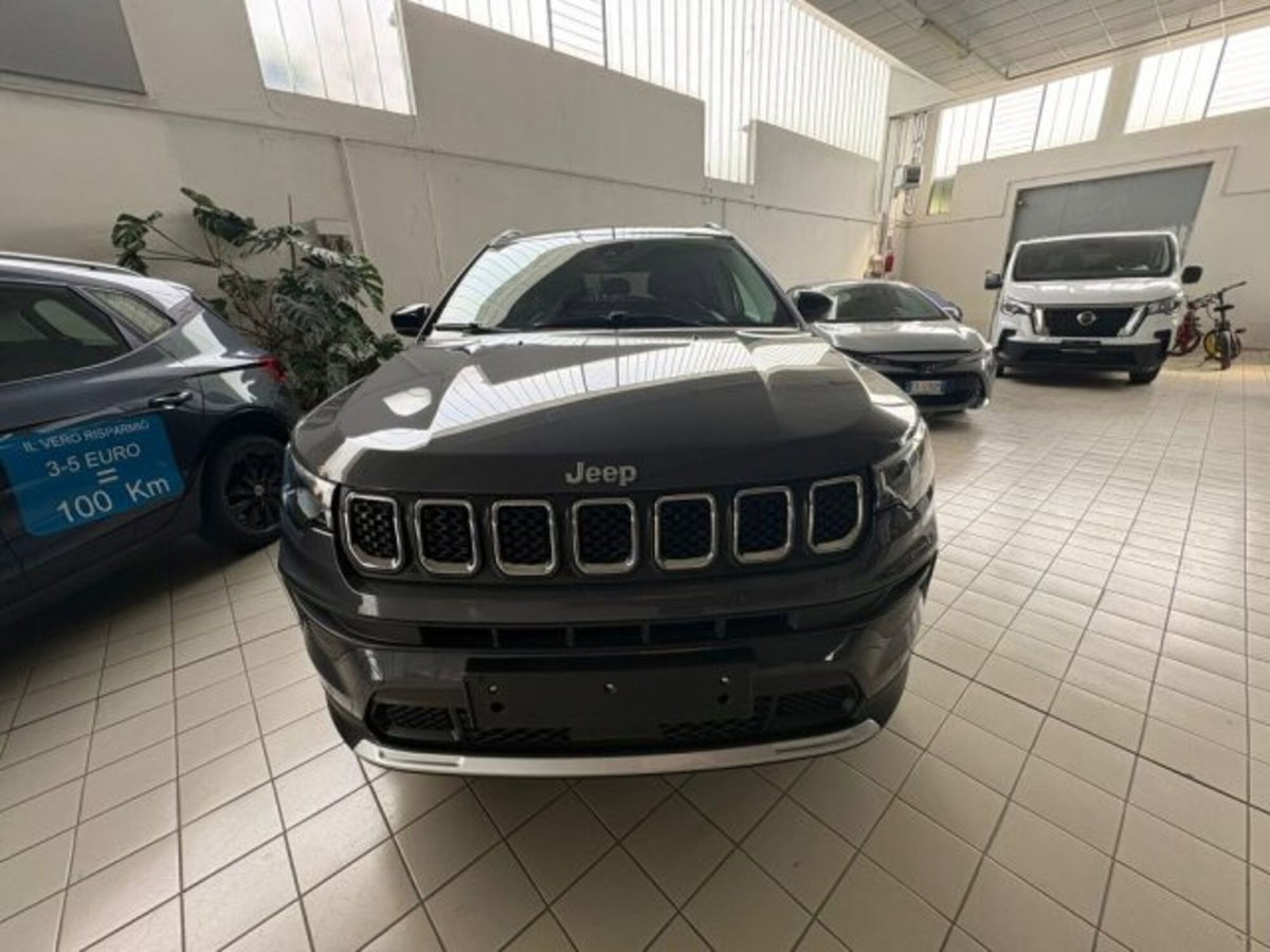 Jeep Compass 1.3 T4 190CV PHEV AT6 4xe Limited (6)