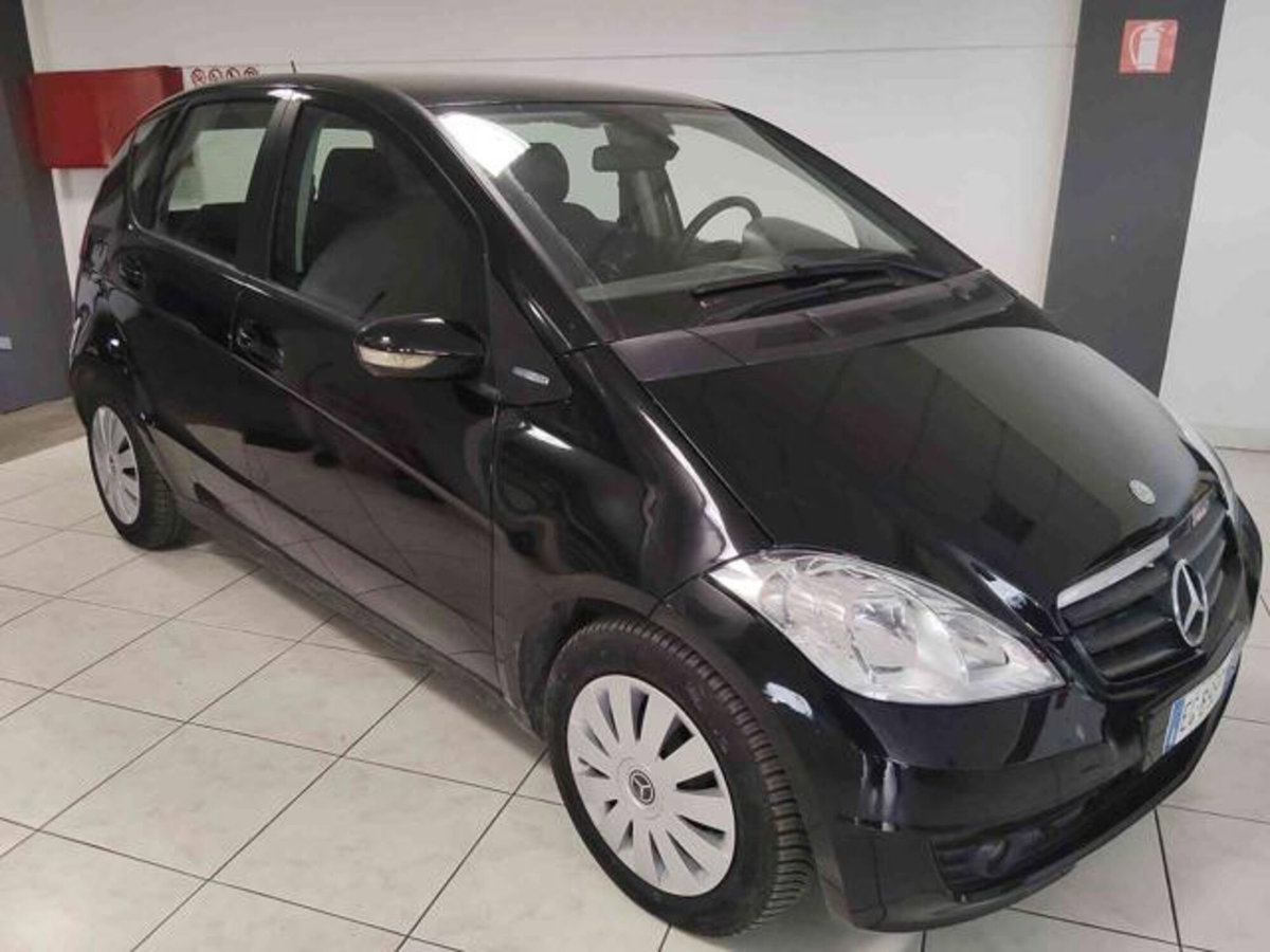 Mercedes-Benz Classe A 160 CDI (2)