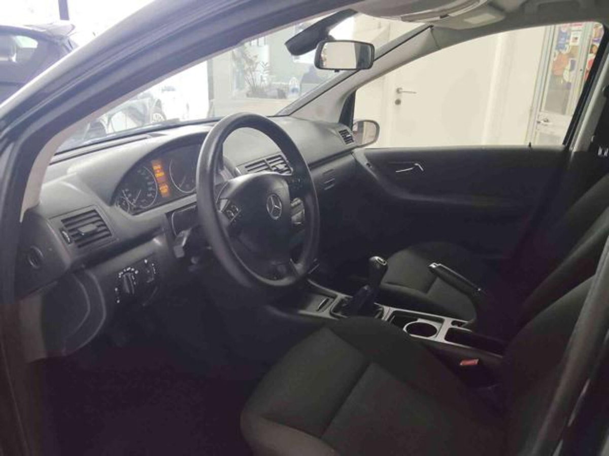 Mercedes-Benz Classe A 160 CDI (4)