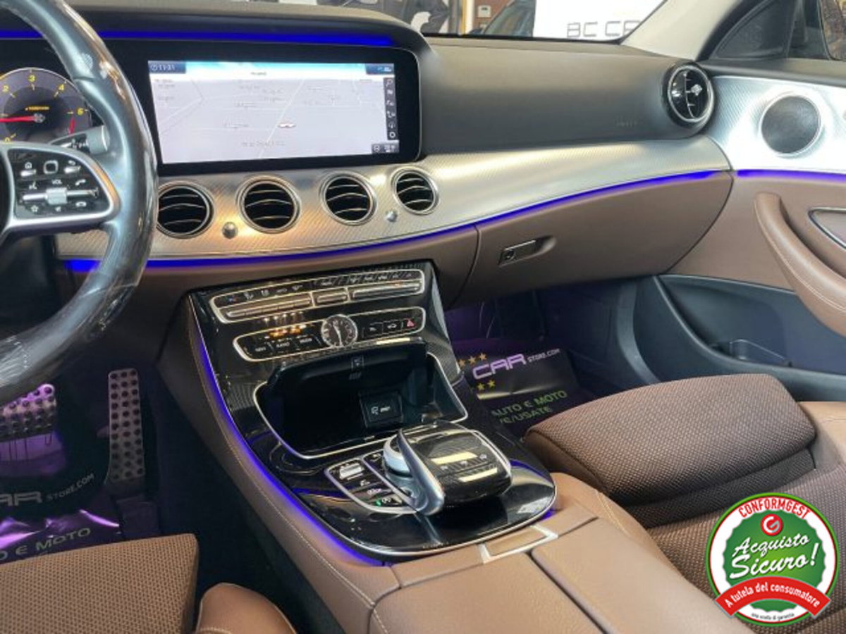 Mercedes-Benz Classe E 200 d Auto Premium (14)