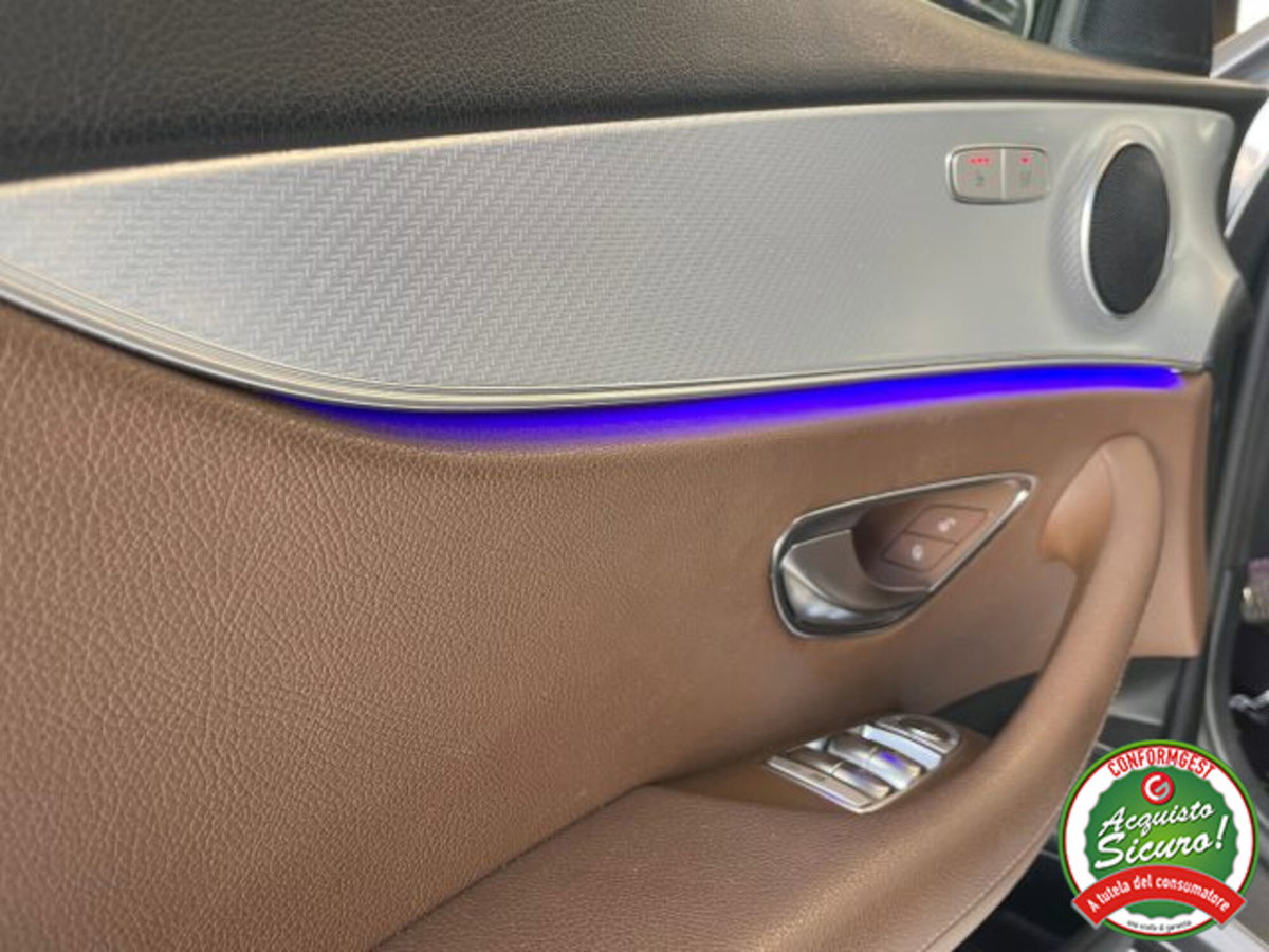 Mercedes-Benz Classe E 200 d Auto Premium (7)