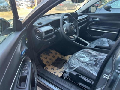 Jeep Avenger 1.2 turbo Summit fwd 100cv (10)