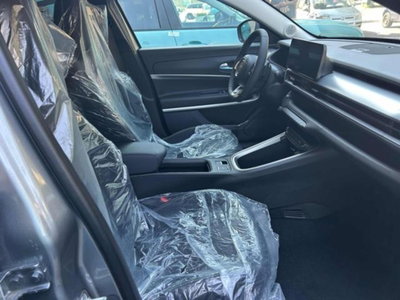 Jeep Avenger 1.2 turbo Summit fwd 100cv (12)