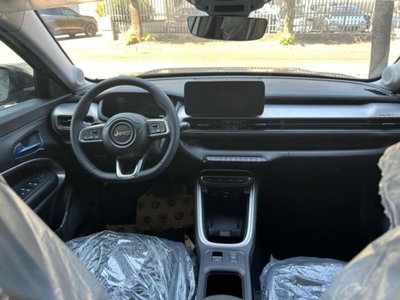 Jeep Avenger 1.2 turbo Summit fwd 100cv (15)