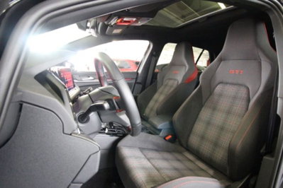 Volkswagen Golf 2.0 tsi GTI MT Ultimate 245cv (19)