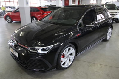 Volkswagen Golf 2.0 tsi GTI MT Ultimate 245cv (2)
