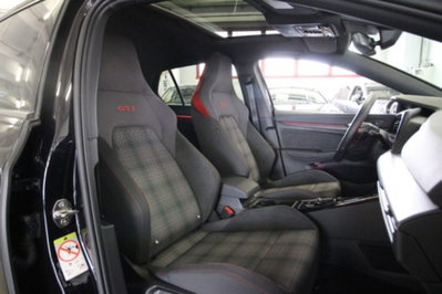 Volkswagen Golf 2.0 tsi GTI MT Ultimate 245cv (20)