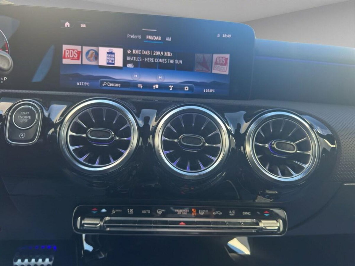 Mercedes-Benz Classe A 200 d AMG Line Advanced Plus auto (13)