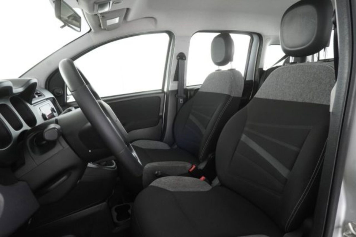Fiat Panda 1.0 FireFly S&S Hybrid City Cross (10)