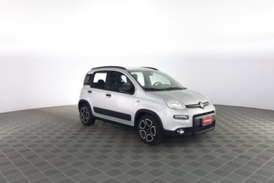 Fiat Panda 1.0 FireFly S&S Hybrid City Cross (2)