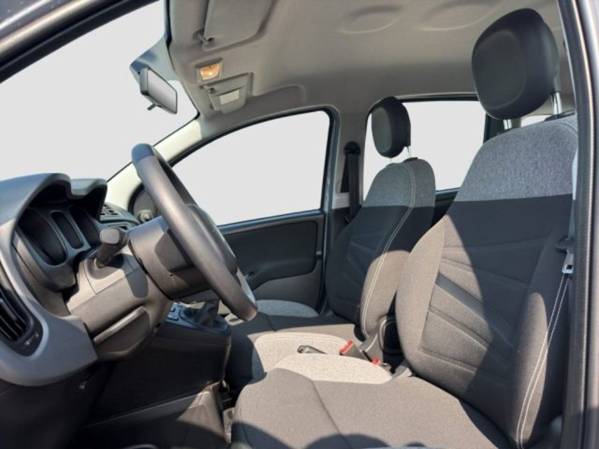 Fiat Panda 1.0 FireFly S&S Hybrid City Cross (9)