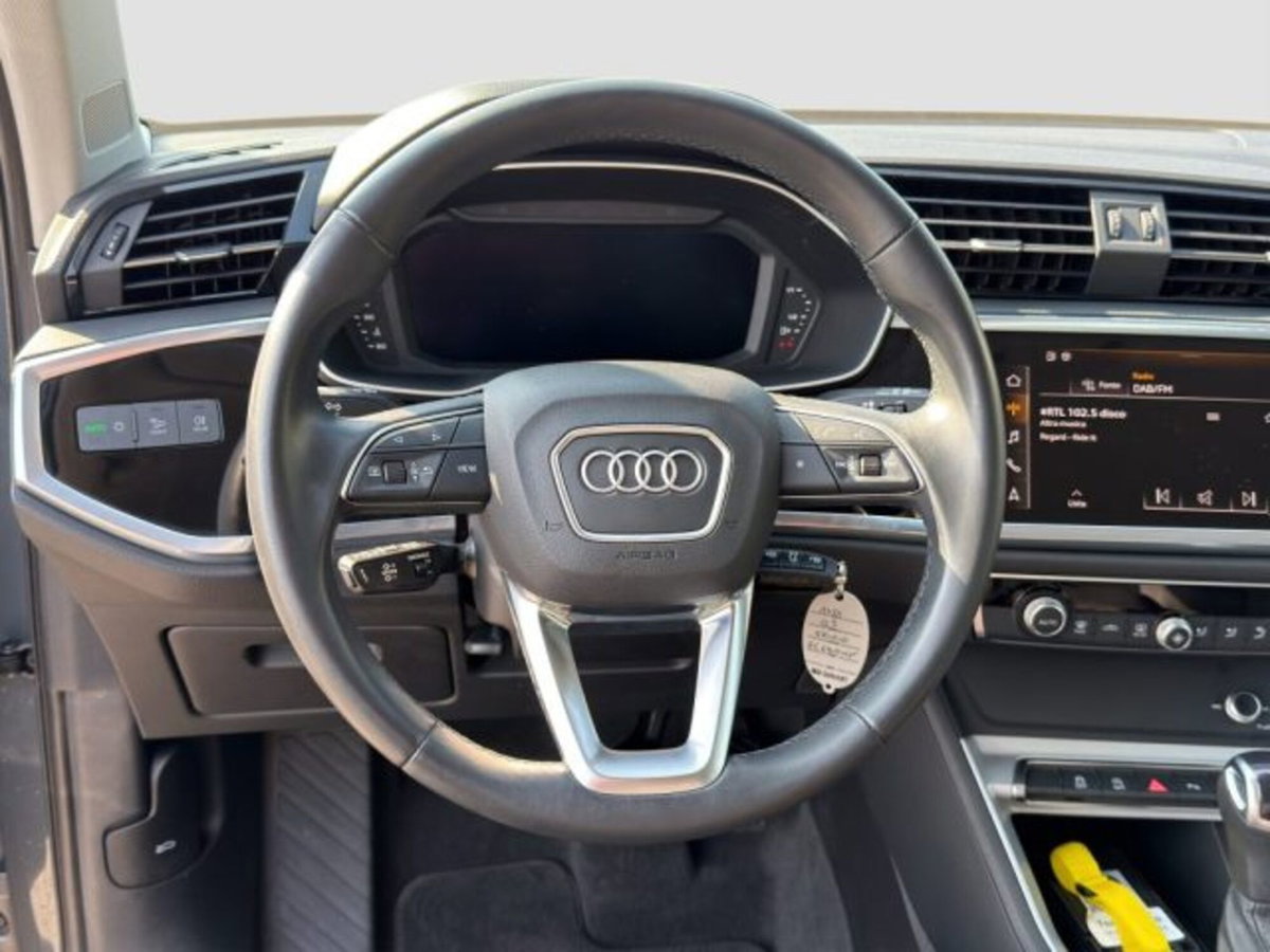Audi Q3 35 TDI quattro S tronic Business Advanced (12)