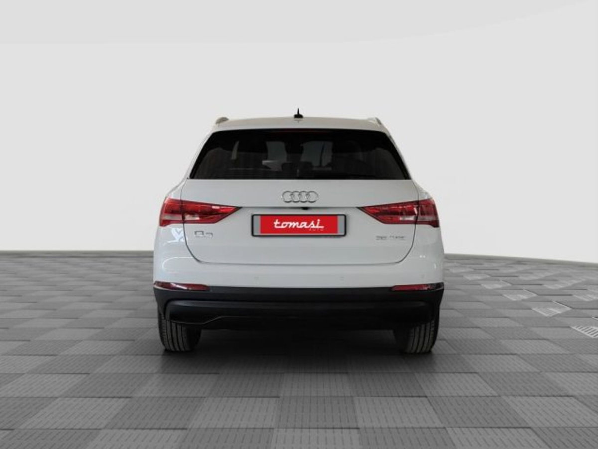 Audi Q3 35 TFSI S tronic Business (4)