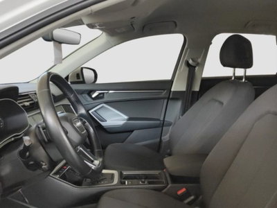 Audi Q3 35 TFSI S tronic Business (9)