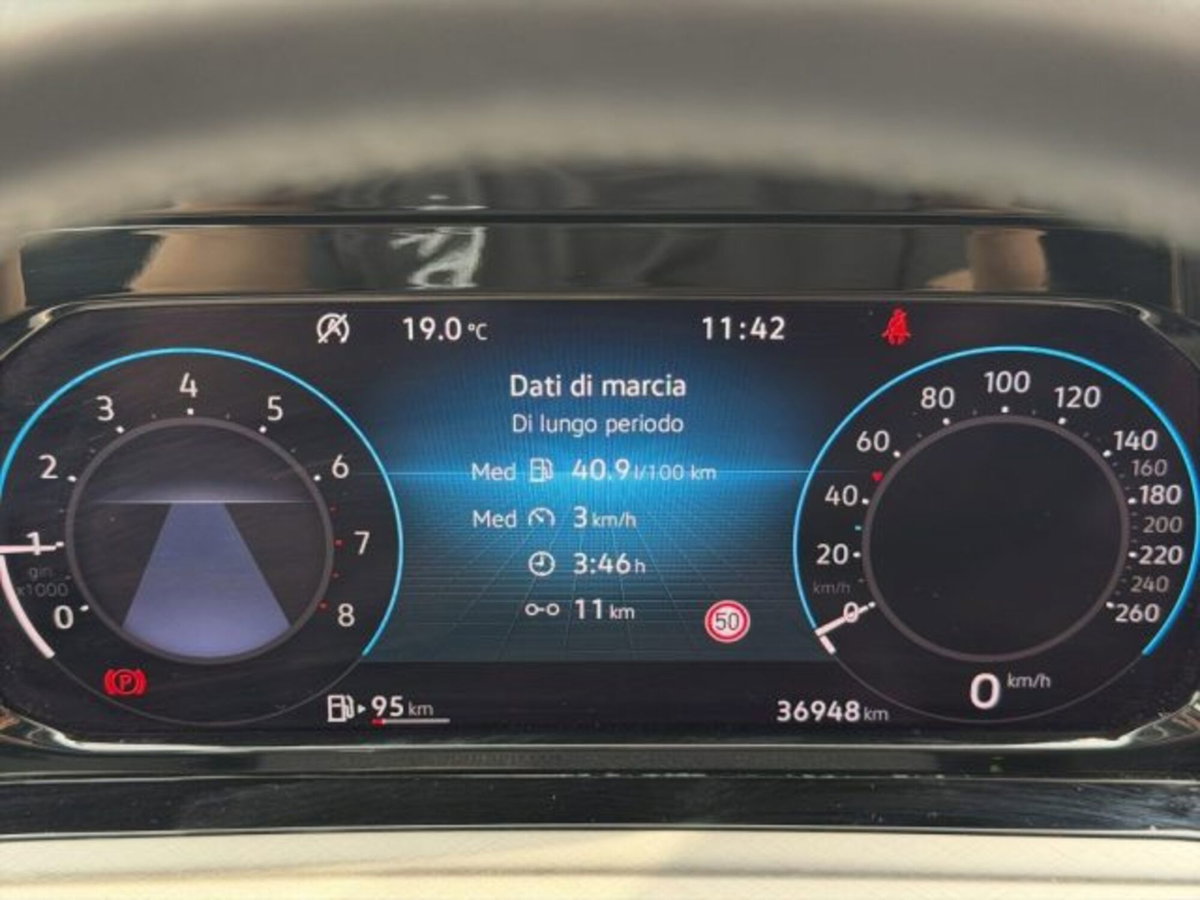 Volkswagen Golf 1.0 TSI EVO Life (15)