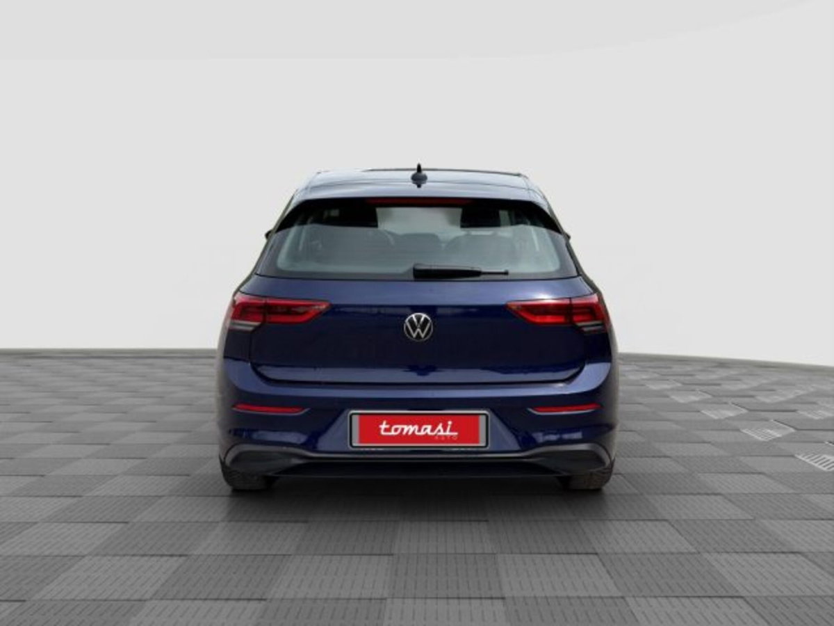 Volkswagen Golf 1.0 TSI EVO Life (4)