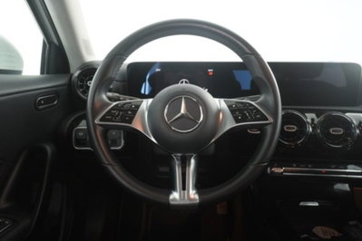 Mercedes-Benz Classe A 180 d Automatic Premium (5)