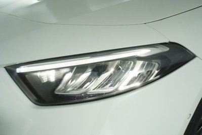 Mercedes-Benz Classe A 180 d Automatic Premium (7)