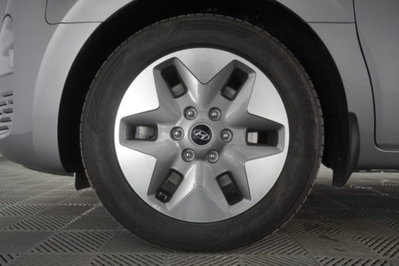 Hyundai Staria 2.2 awd auto (16)