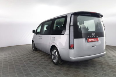 Hyundai Staria 2.2 awd auto (6)