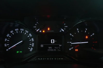 Citroen C3 Aircross BlueHDi 110 S&S Feel (7)