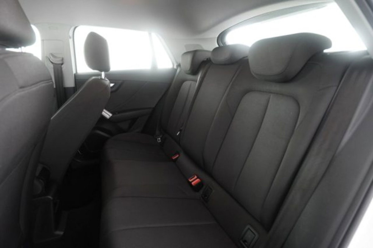 Audi Q2 Q2 30 TDI S tronic Business (10)