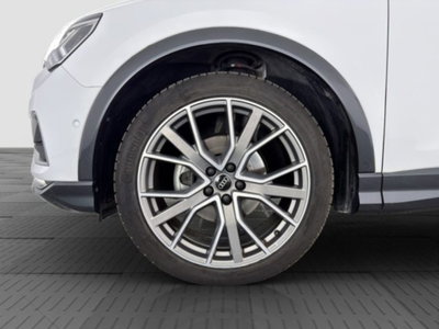 Audi Q3 35 TDI quattro S tronic Business Advanced (16)