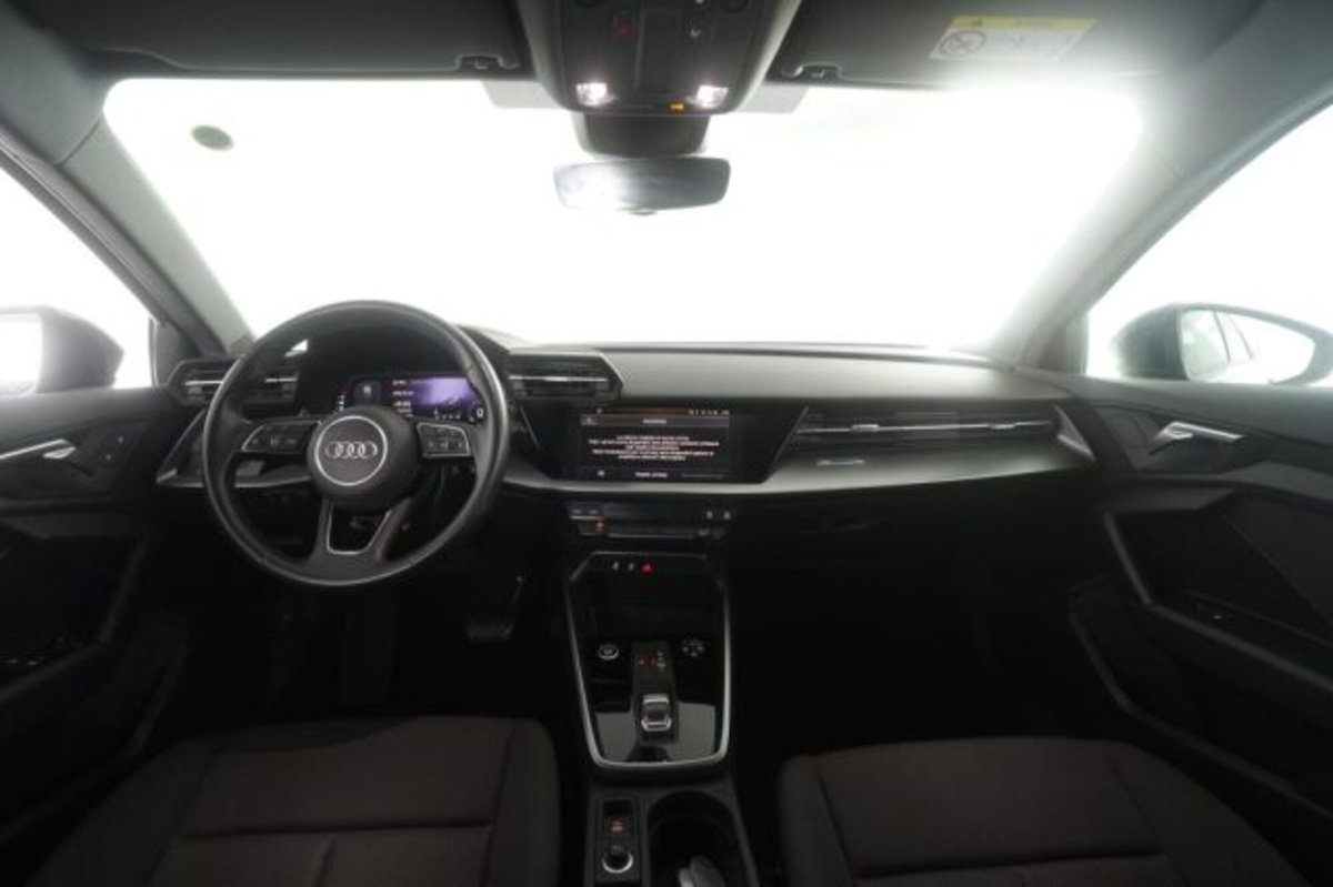Audi A3 Sportback 35 TDI S tronic Business (3)