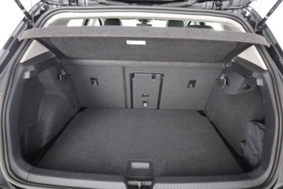 Volkswagen Golf Variant 1.0 eTSI EVO DSG Life (6)
