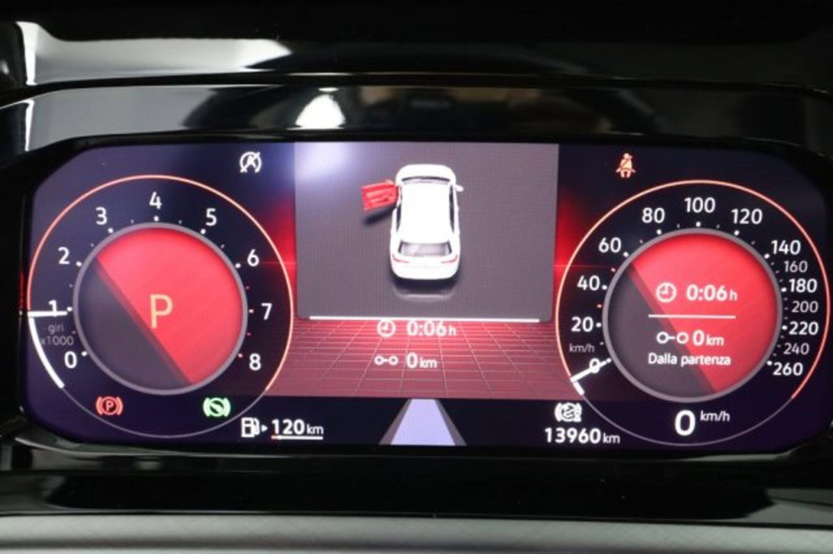 Volkswagen Golf Variant 1.0 eTSI EVO DSG Life (7)